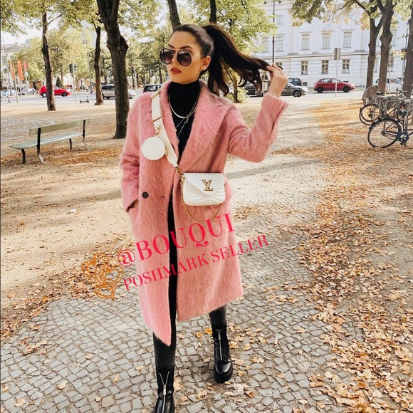 BLOGGERS FAV ZARA LIMITED EDITION WOOL BLEND COAT - Picture 7 of 14